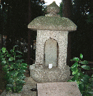 秋山自雲の墓